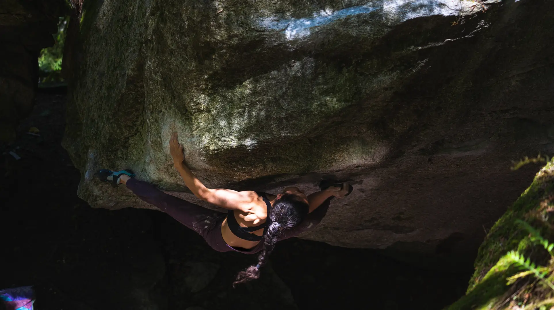 https://www.flashed.com/wp-content/uploads/2024/11/JacquieClimbing.webp